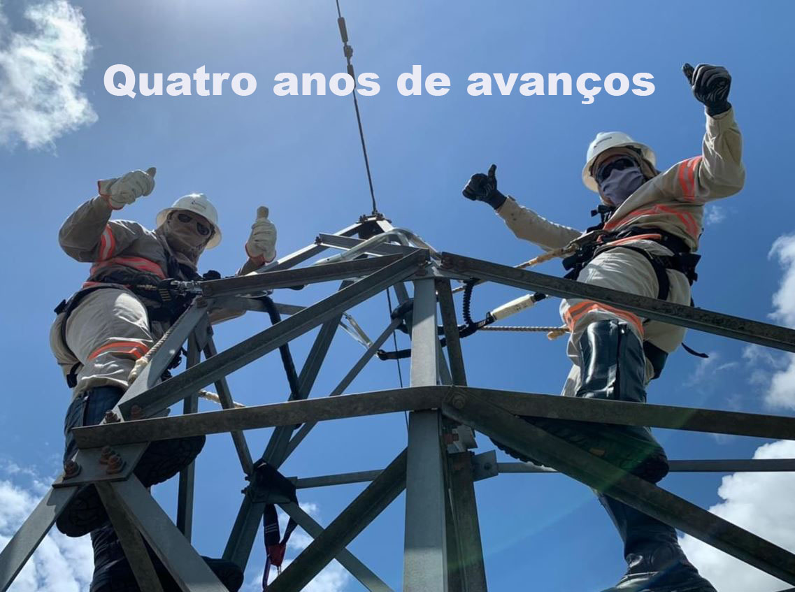 O IMPERADOR ATACA, MANDA PRENDER, MUDA A CONSTITUIÇÃO E TRANSFORMA O ...